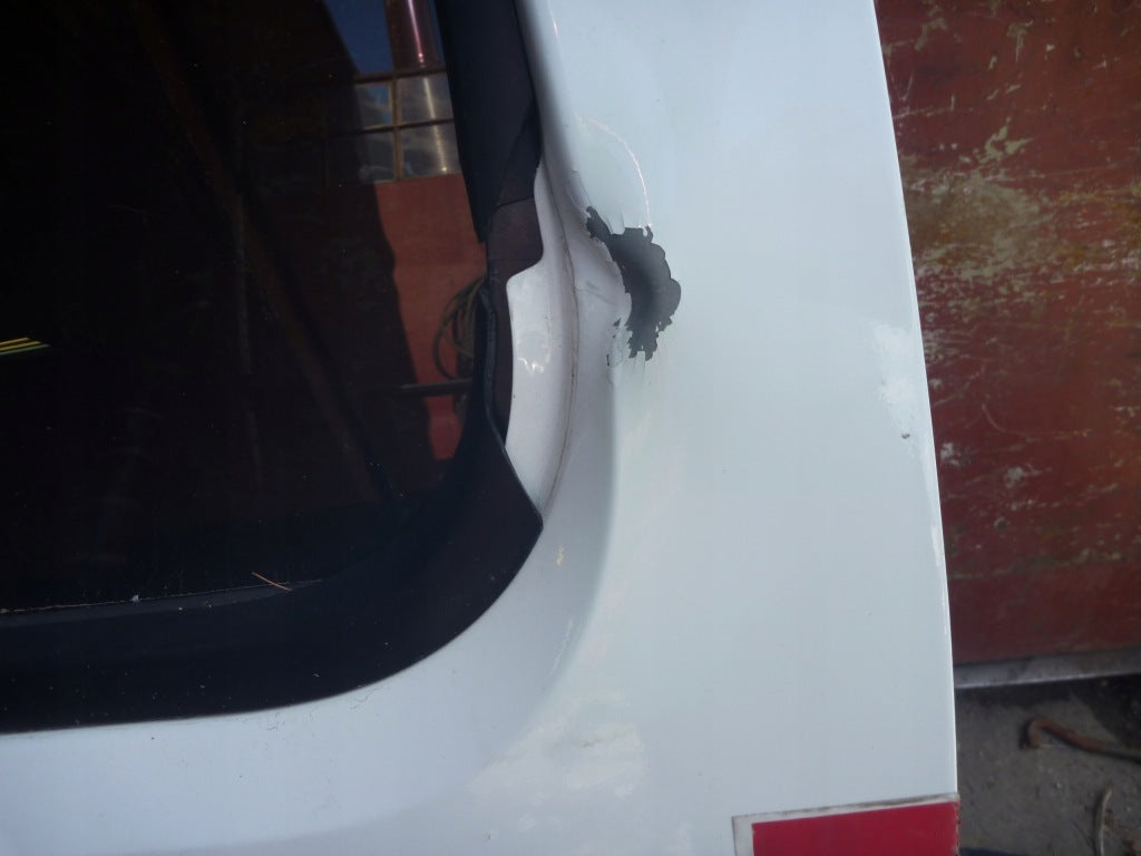 Drzwi Lewy Tył Kpl. GMC Yukon XL 2007-