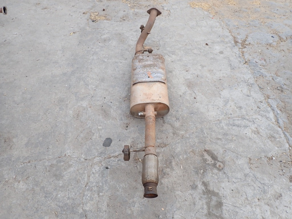 Muffler Exhaust Center Chevrolet Tahoe Suburban Yukon 5.3 2021-