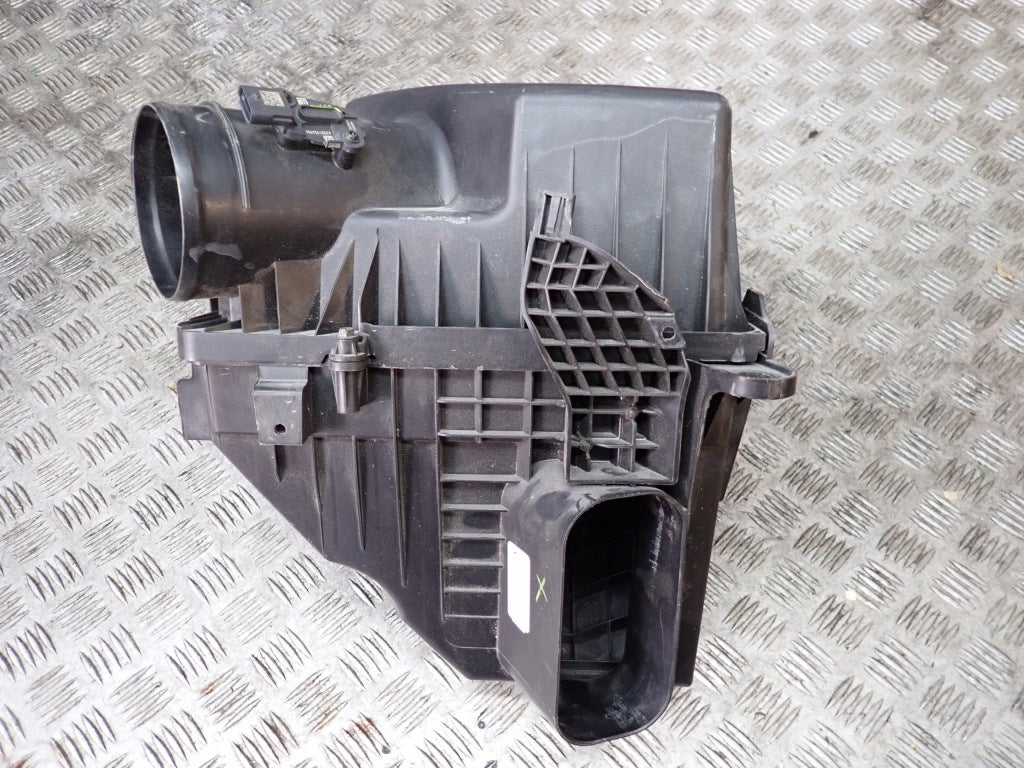 Obudowa Filtra Powietrza Escalade Silverado Tahoe Yukon Suburban 6.2 2022
