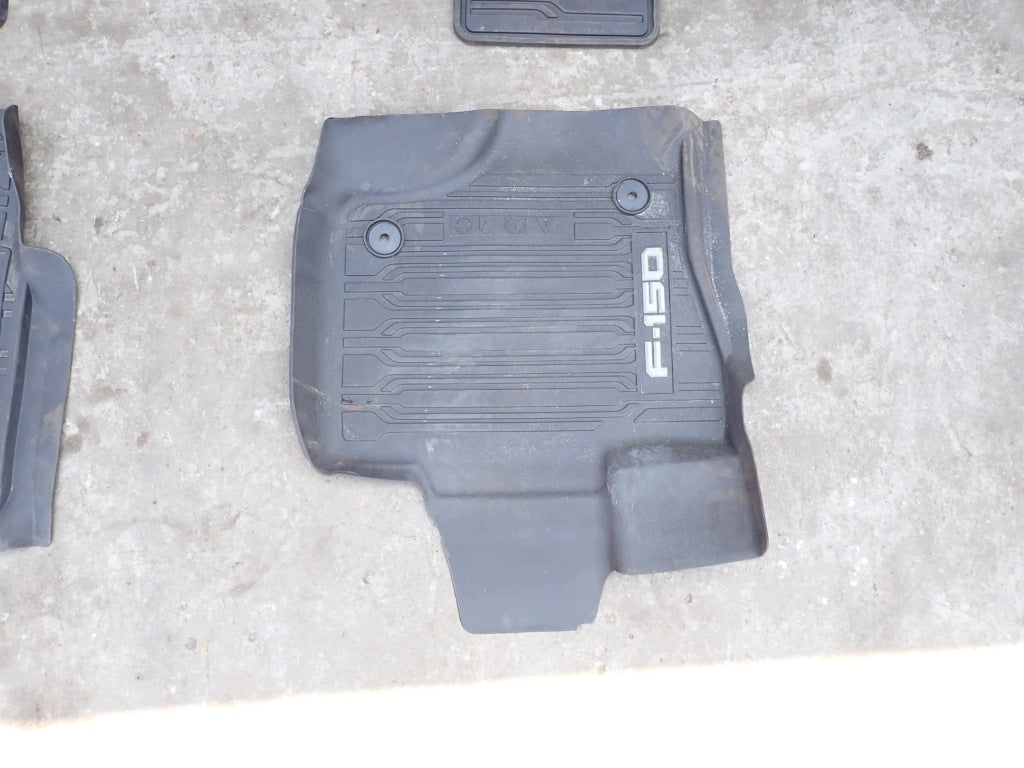 Rubber Floor Mats Set Ford F150 Hybrid Crew Cab 2022-