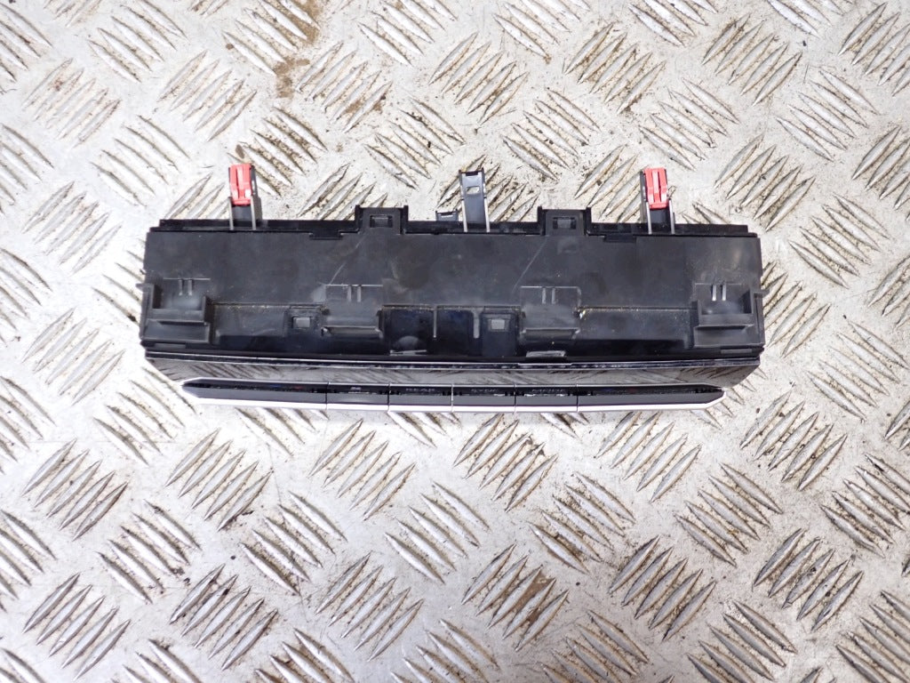 Panel Klimatyzacji Toyota Sienna XL40 IV 2021