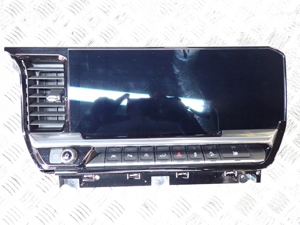 Panel Sterowania pod Radiem Chevrolet Silverado 2022