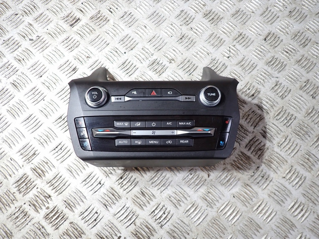 Radio Camera Panel Ford Explorer Limited 2020-