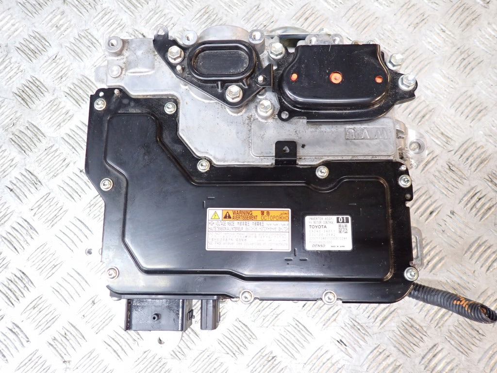 Inwerter Falownik Przetwornica Napięcia Converter Toyota Tundra Hybrid 22-