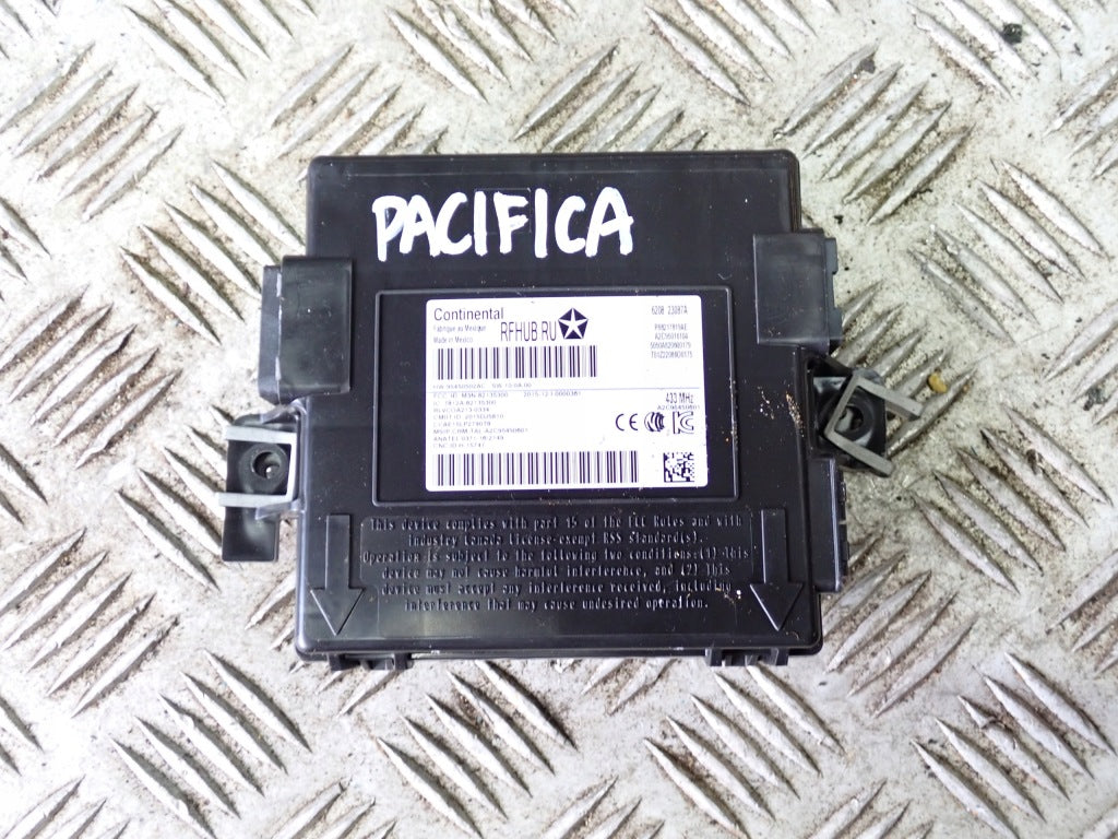 Moduł Odbiornik Keyless Chrysler Pacifica 2016-