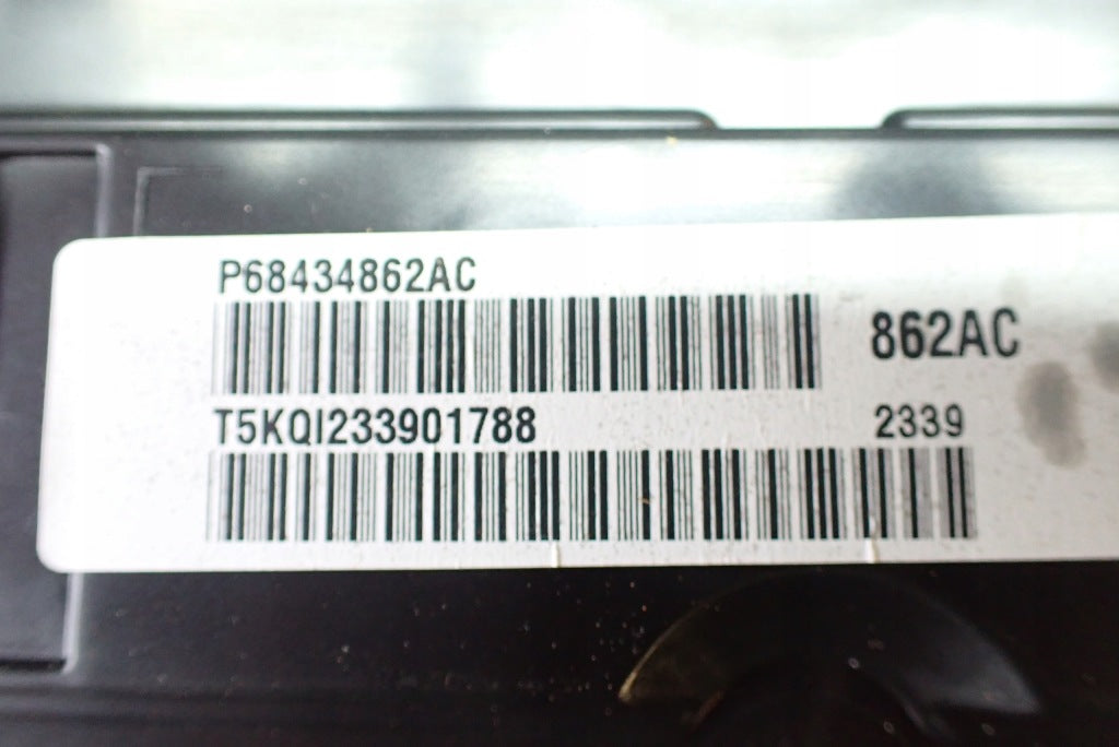 Odometer Gauges Dodge RAM V REBEL 5.7 2019-