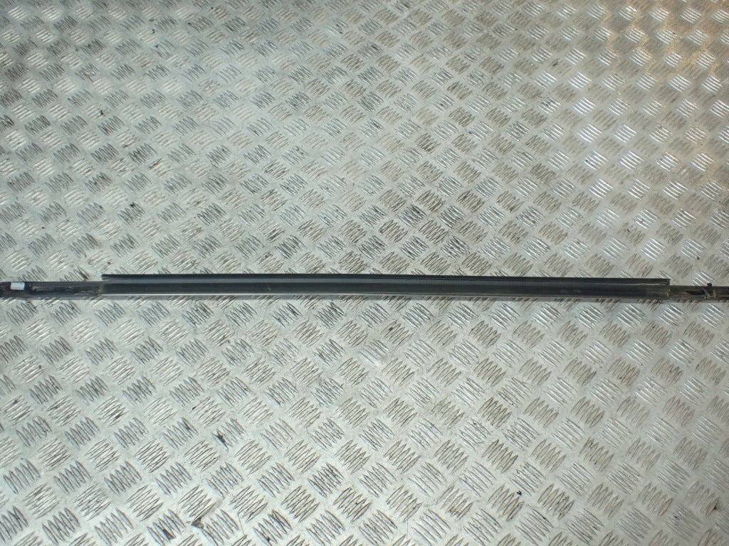 Listwa Drzwi Lewy Lewych Przód Przednich Ford Expedition 3.5 Ecoboost 20