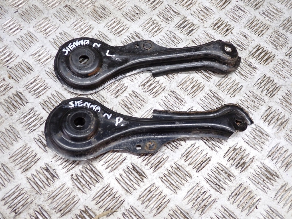 Toyota Sienna XL40 2021 Suspension Sled Mount Bracket