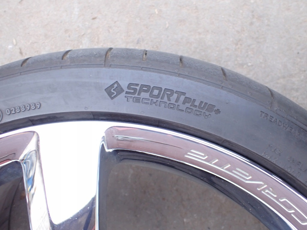 Wheels Alloy Rims 20 and 19 Tires Continental Chevrolet Corvette C7 2014-