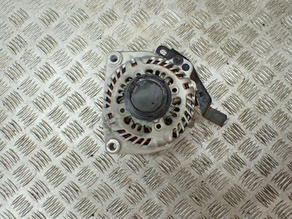 Alternator Chevrolet Tahoe Suburban Silverado Sierra 5.3 2021-