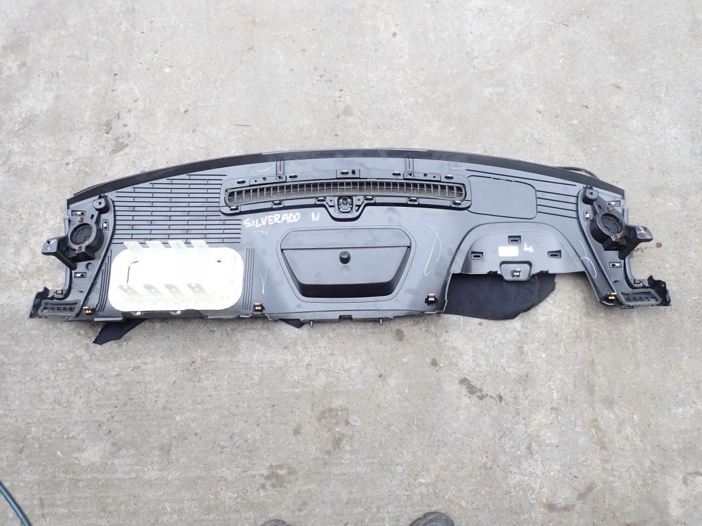 Dashboard Chevrolet Silverado GMC Sierra 2019-