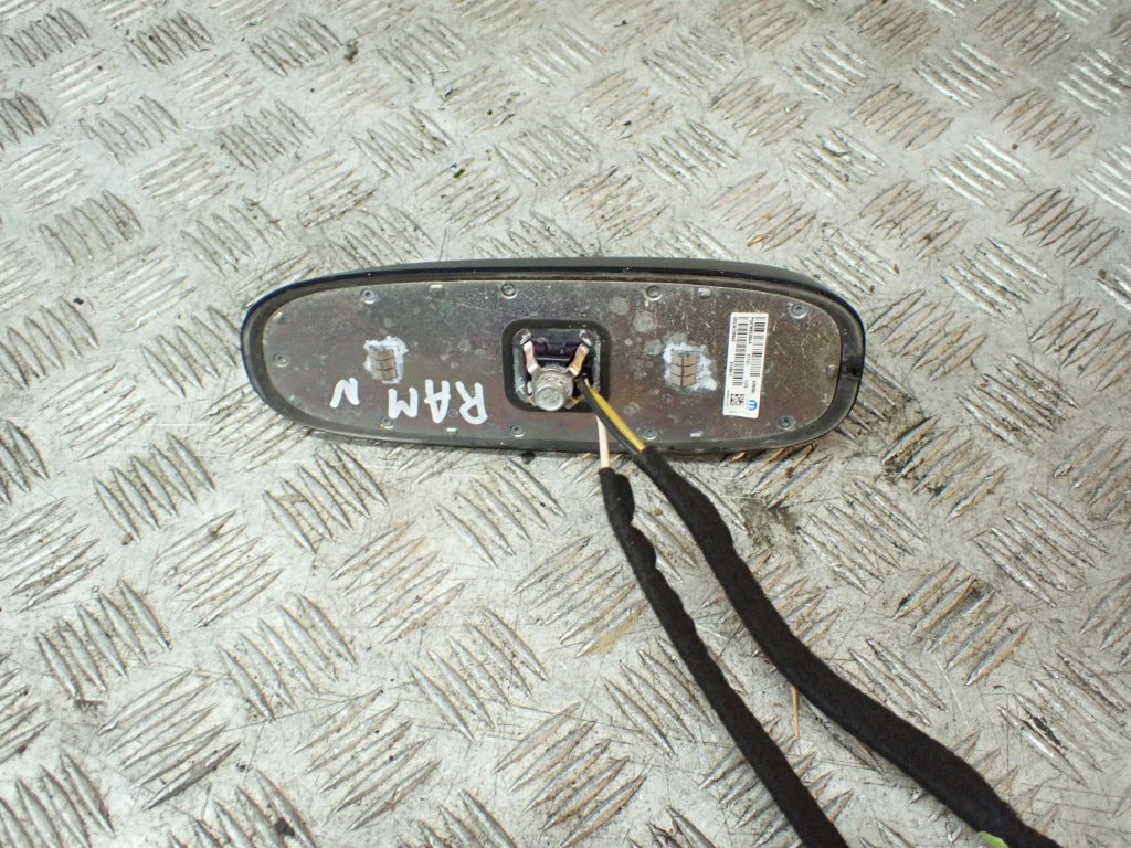Shark antenna Dodge RAM V 2019-