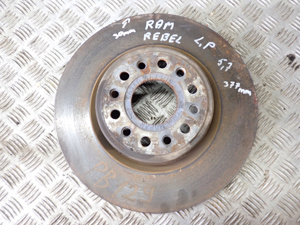 Front Discs Pads Set MOPAR Dodge RAM 2019-