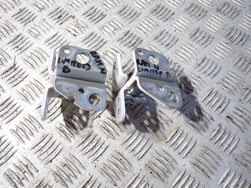 Door Hinge Hinges Pair Dodge RAM 2019-