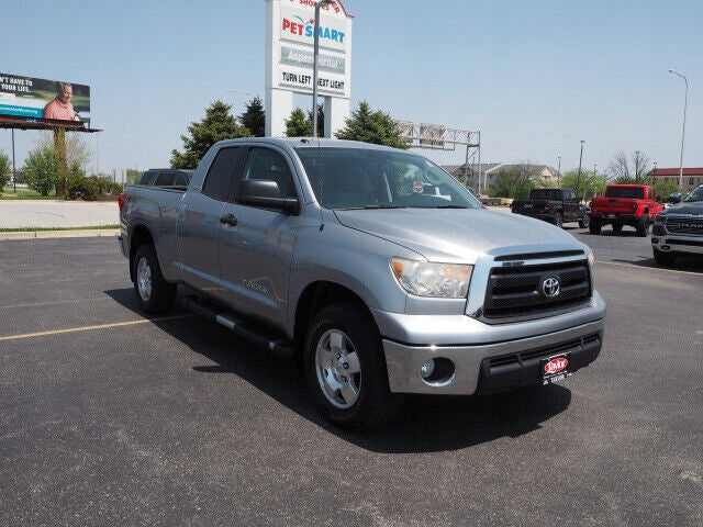 Nadkole Prawe Przednie Przód Toyota Tundra 2007-