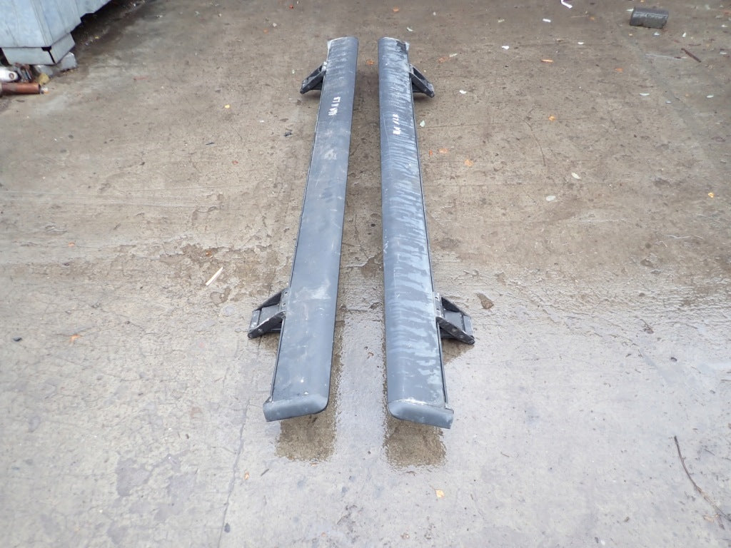 Electric Retractable Steps Pair Set Dodge RAM Crew Cab V 2019-