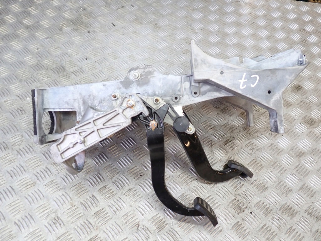 Pedal Brake Clutch Pedals Chevrolet Corvette C7 2LT Z51 2016