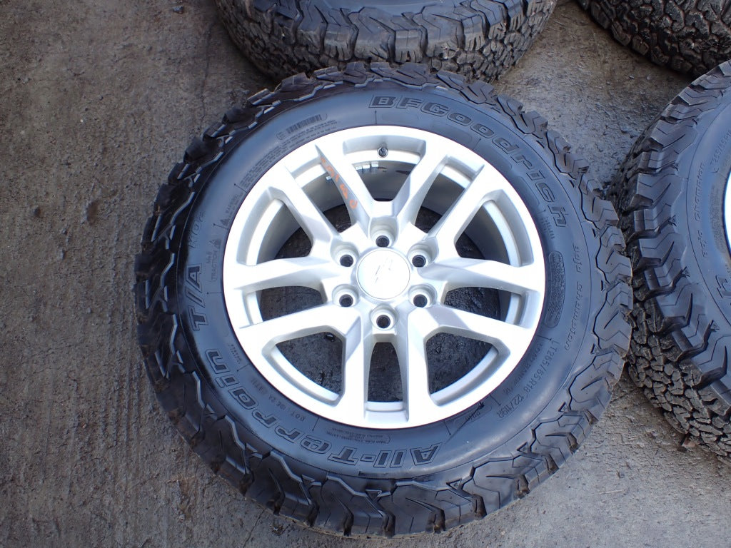 Koła Felgi Alufelgi Opony BFGoodrich 265/65R18 Chevrolet Suburban Tahoe 21-