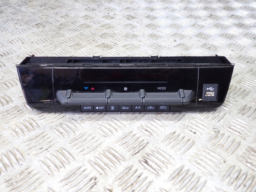 Panel Klimatyzacji Szyb Toyota Tundra 2022-