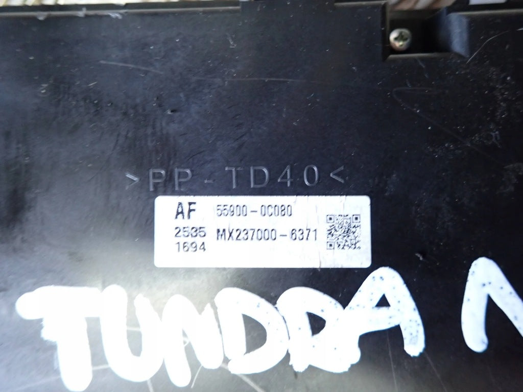 Toyota Tundra II 2016 Climate Control Panel