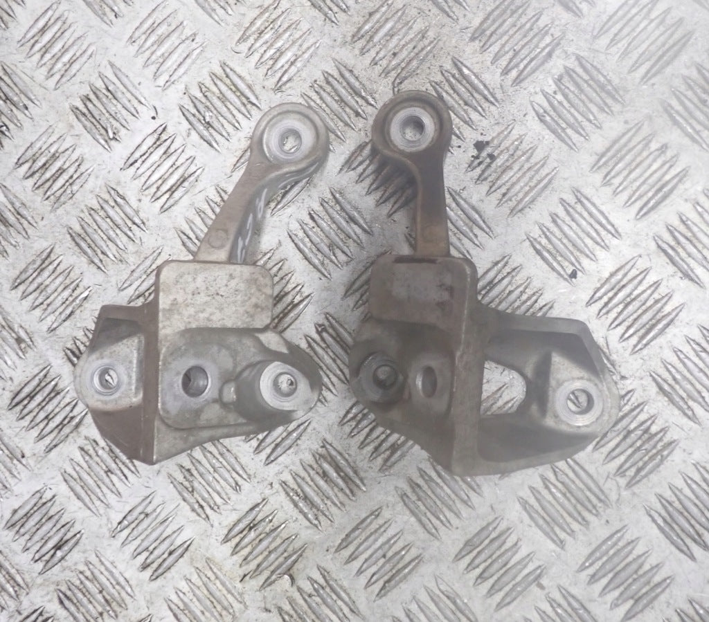 Engine Mount Bracket Chevrolet Corvette C7 6.2 2014-