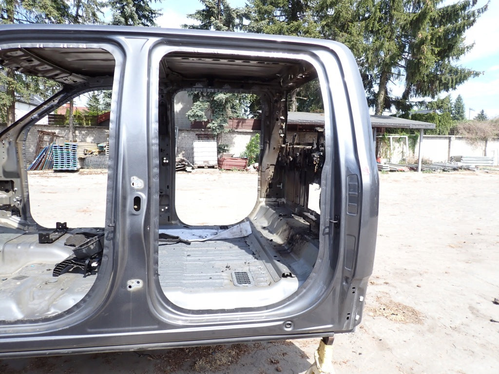 Ćwiartka tylna lewa, słupek lewy tylny do Ford F150 XLT 2021, część samochodowa marki Autolandparts, widok z boku.