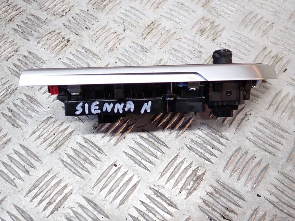 Panel Przełącznik Szyb Lusterek Toyota Sienna Camry Tundra Highlander 2022