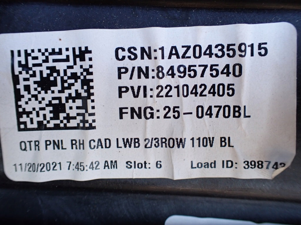 Boczek Bagaznika Prawy Tył Tylny Pasażera Kpl. Cadillac Escalade 2021-