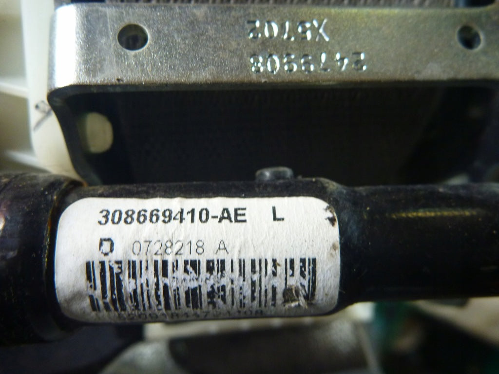Front Seat Belt Pretensioner Ford F150 2015