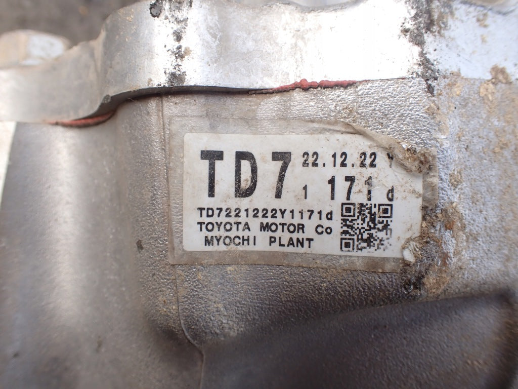 Most Przedni Przód Dyfer 3.31 Kpl. Toyota Tundra Crew Max 3.4 2022-