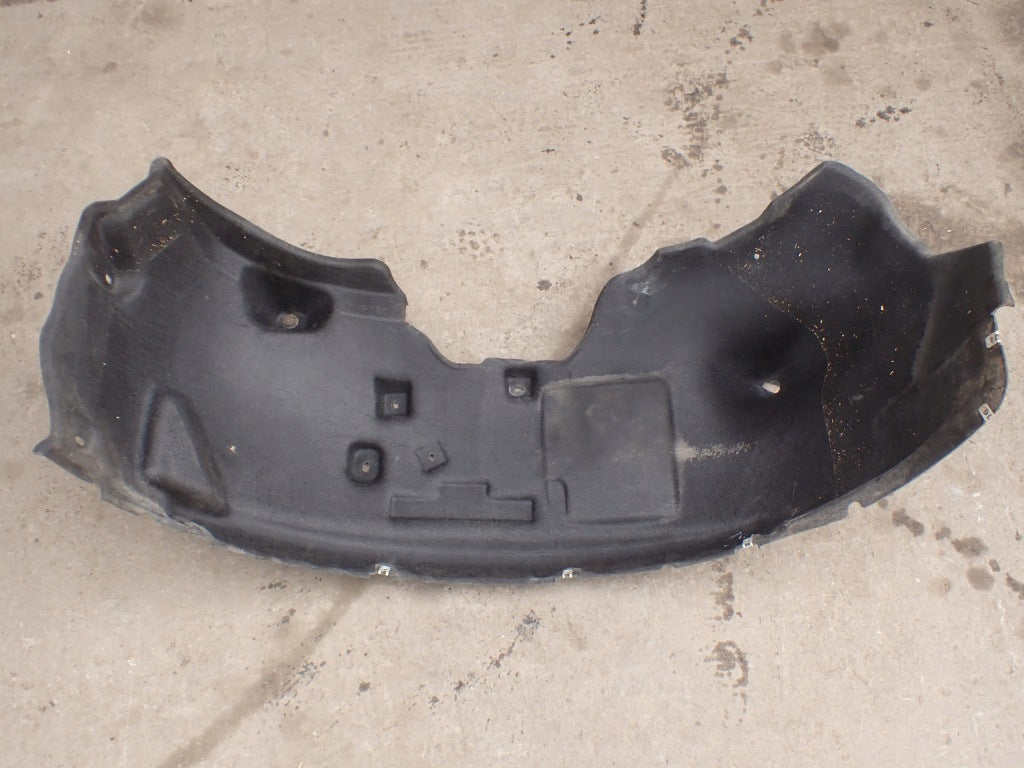 Nadkole prawe przednie do Ford F350 F250 2021, część samochodowa marki Autolandparts, widoczny element nadkola.