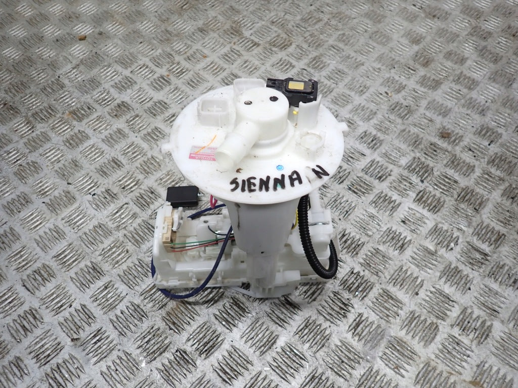 Pompa Paliwa Kpl. Toyota Sienna XL40 2021