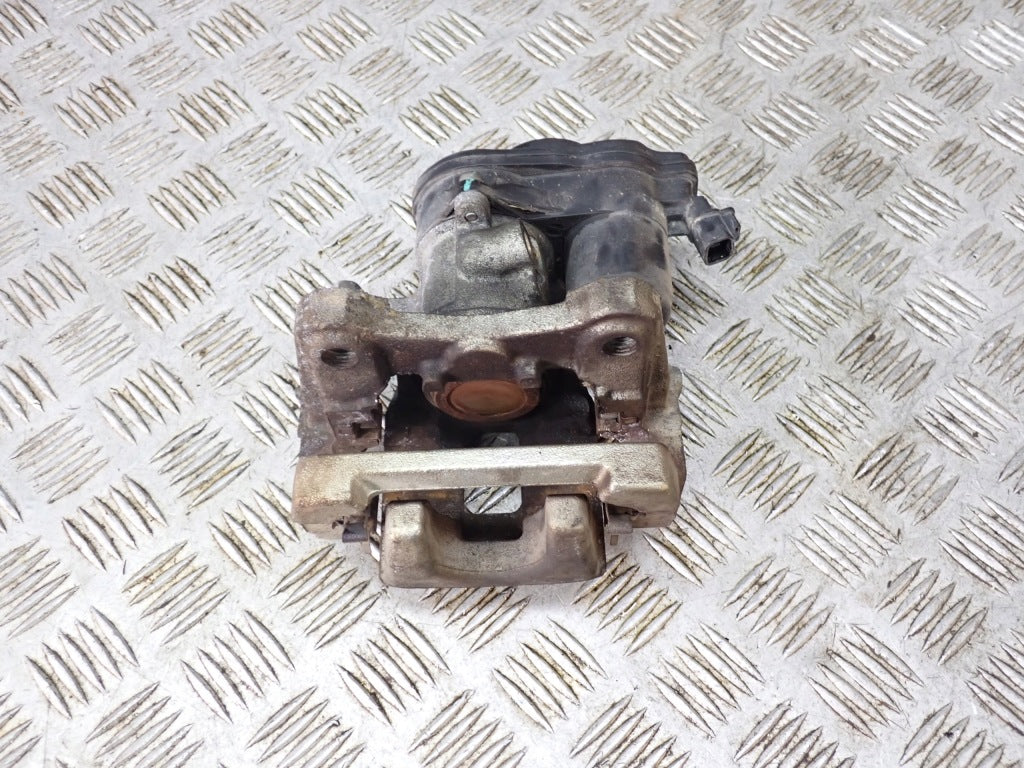 Left Rear Brake Caliper, Complete with Actuator, Toyota Sienna XL40 2021