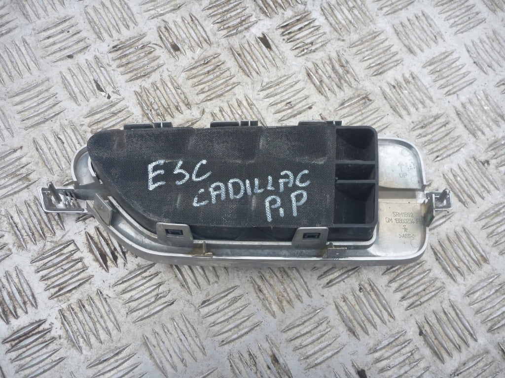 Kratka Błotnika Chrom Prawy Cadillac Escalade 2007