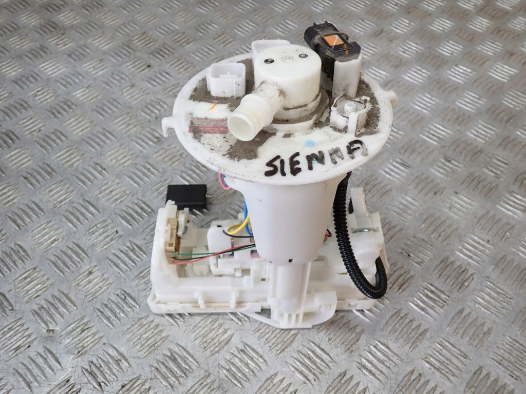 Pompa Paliwa Kpl. Toyota Sienna XL40 2021