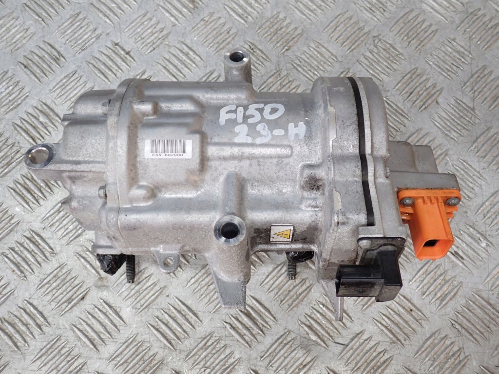 Sprężarka Klimatyzacji Ford F150 Hybrid Powerboost 2021-