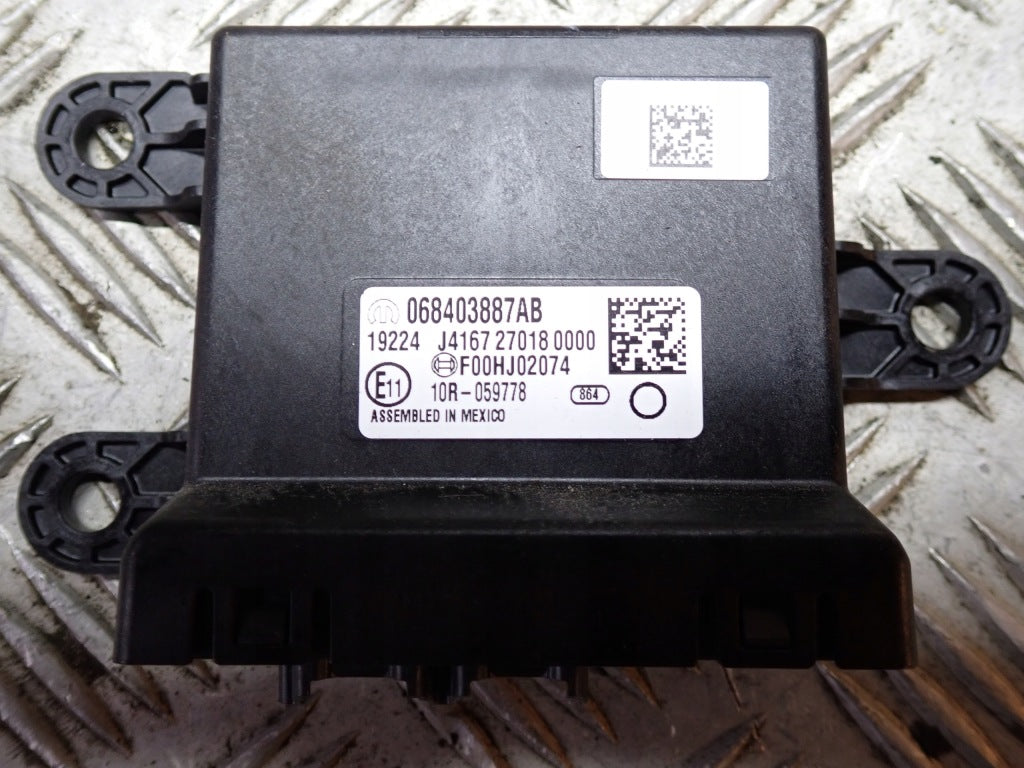 Moduł Gateway Komfortu BCM Dodge RAM 2019-