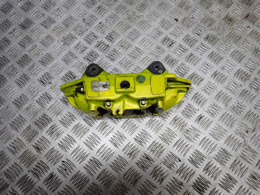 Zacisk Tylny Tył Chevrolet Corvette C8 Z51 2020-