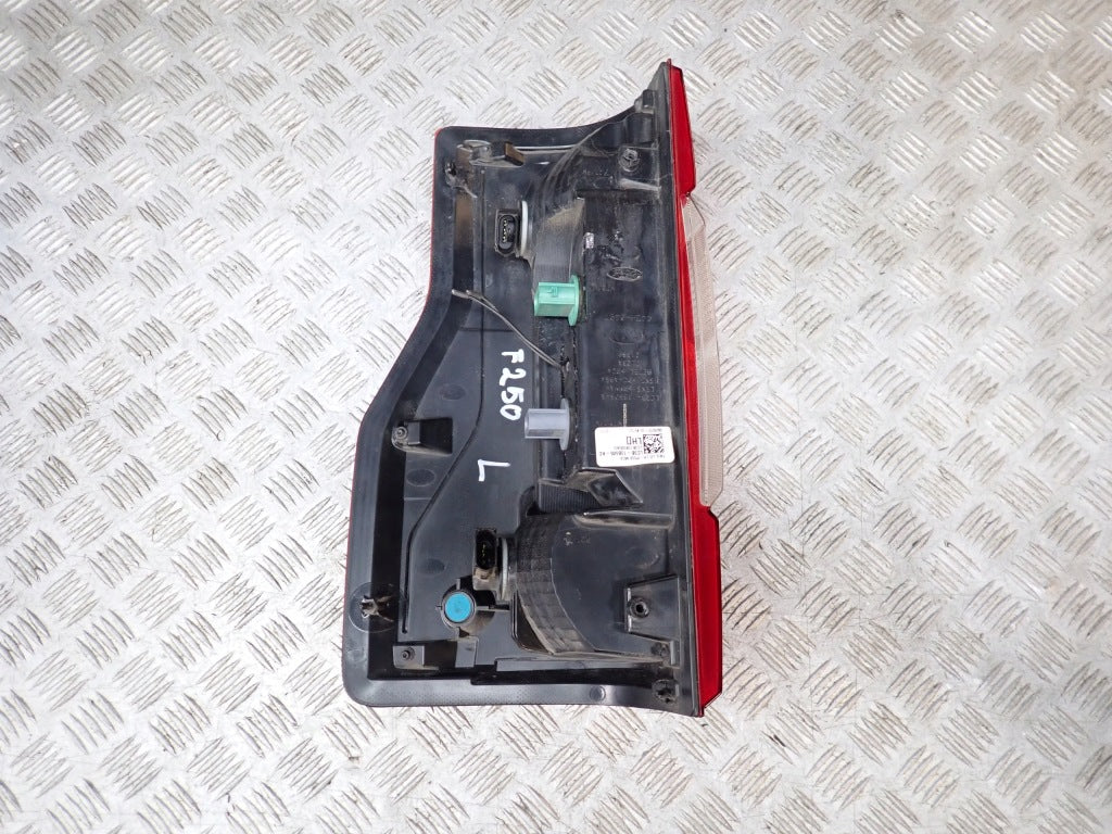 Left Rear Tail Light Ford F250 XLT 6.2 4x4 P558 2021- LIFTING