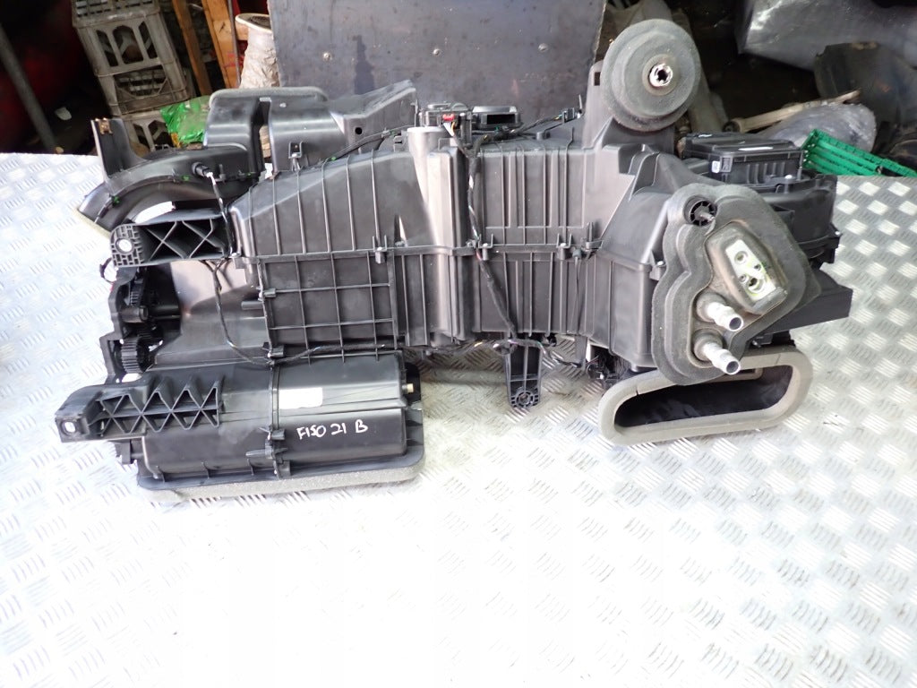 Nagrzewnica Ford F150 XL XLT 2021-