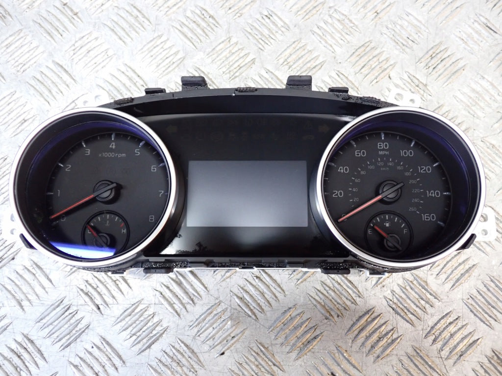 Odometer Clocks Speedometer Kia Carnival LX KA4 2020-