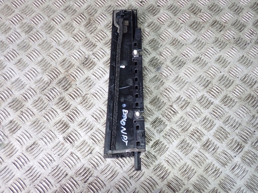 Door Window Panel Trim PT Ford Explorer 20-