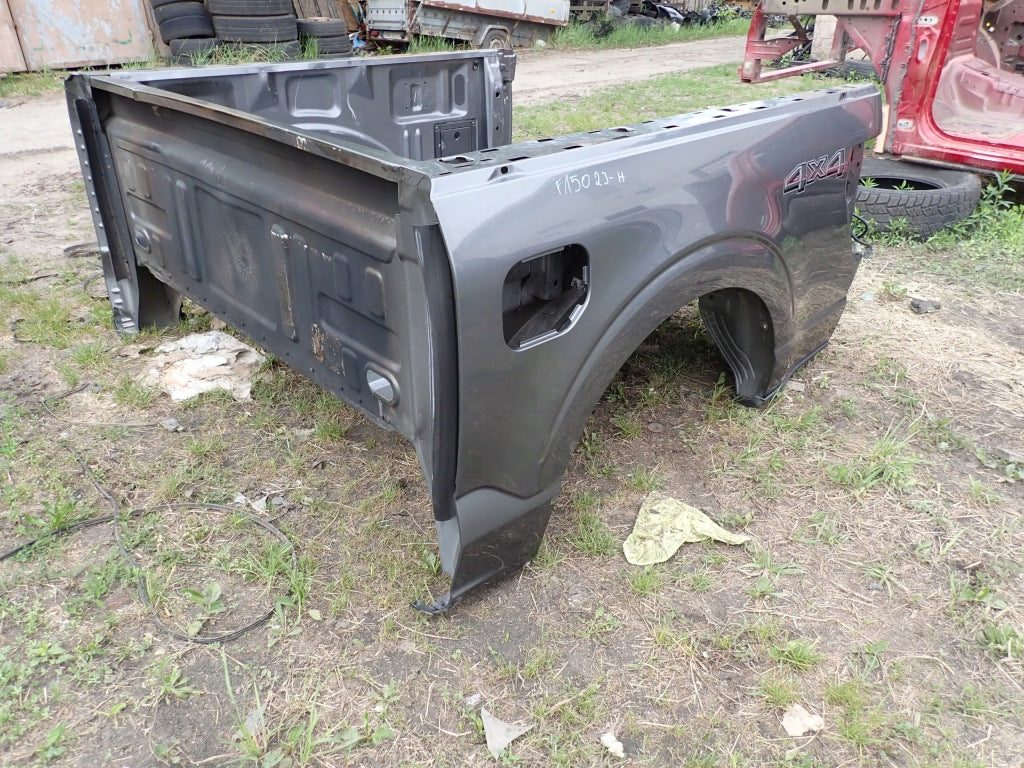 Paka Tylna Kpl. Buda Tył Bok Paki 5.5 ft Ford F150 Crew Cab 2025