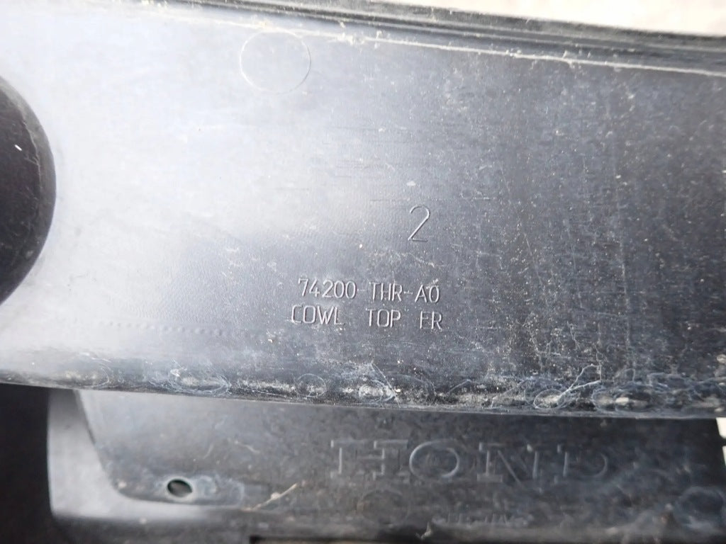 Honda Odyssey 2018 Cowl