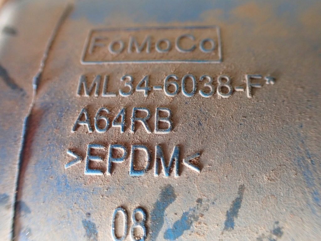Poduszka mocowania silnika prawa dla Ford F150 3.5 Hybrid XLT 2021, część Autolandparts, widoczna z detalami na zdjęciu.