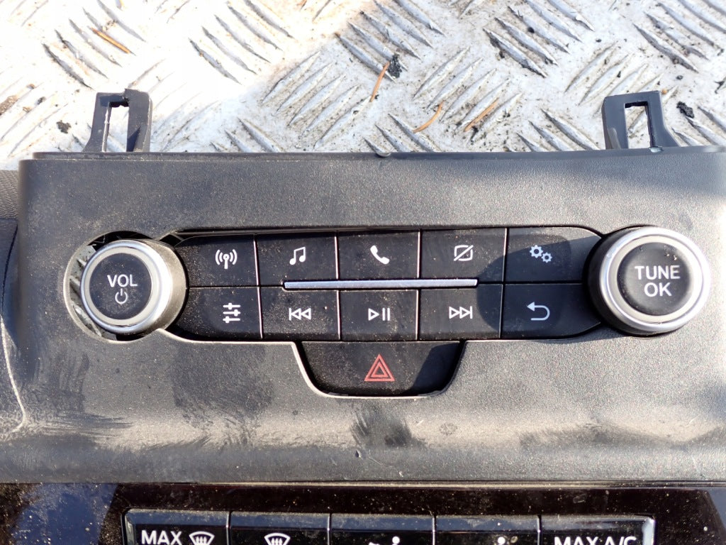 Radio Panel Ford Explorer Interceptor 2020-