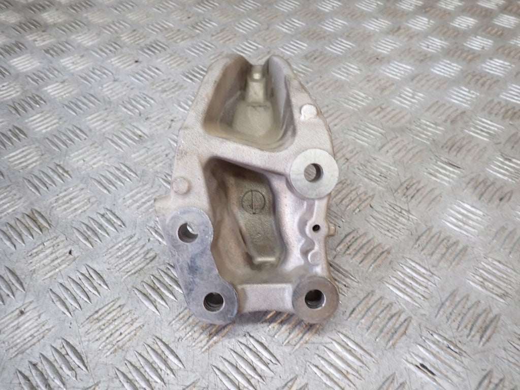 Rear Engine Mounting Bracket Honda Pilot 4 YG2 4x4 23-