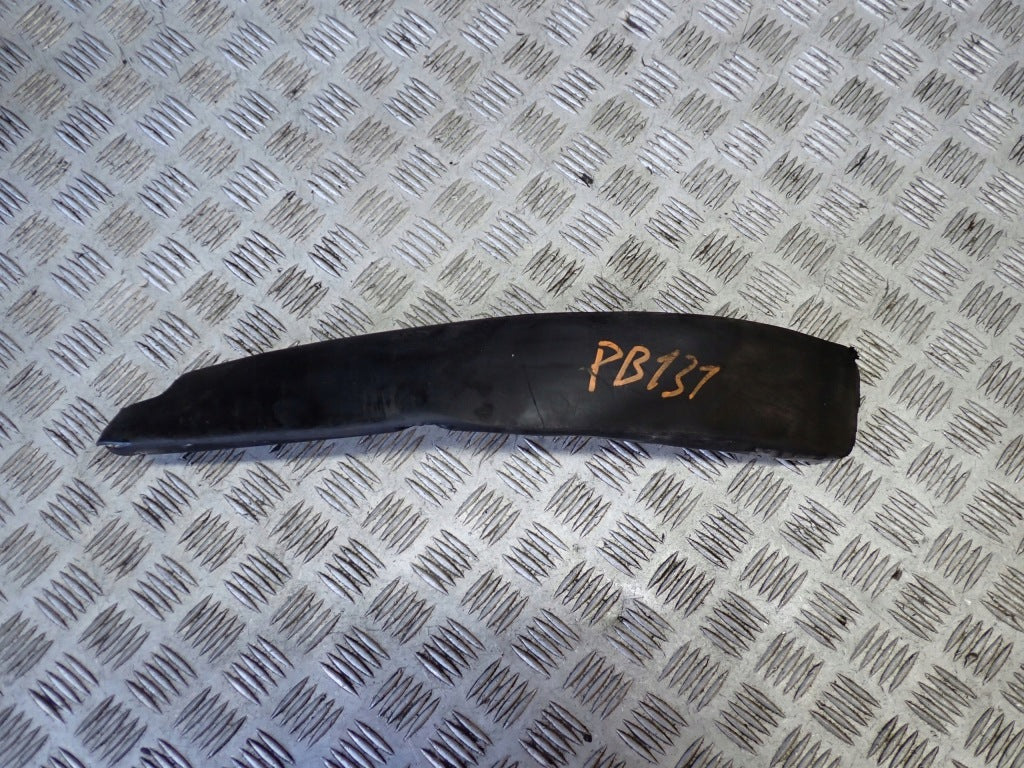 Spoiler zderzaka Przedniego Chevrolet Corvette C5