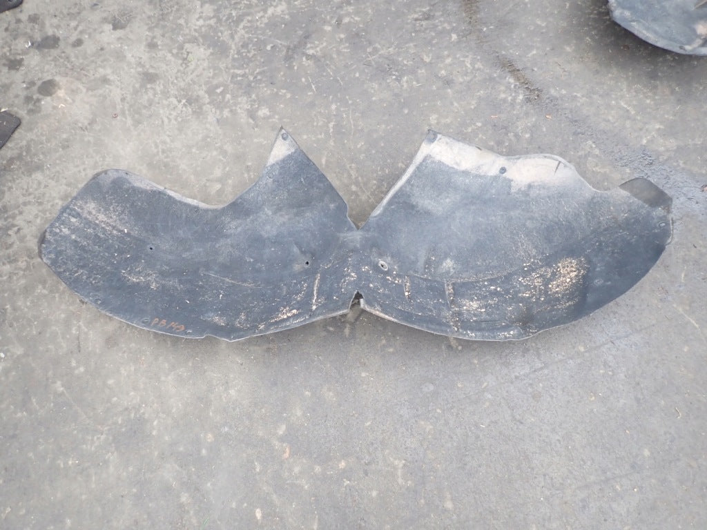 Nadkole Lewe Tylne Tył Chevrolet Tahoe GMC Yukon Cadillac Escalade 2021-