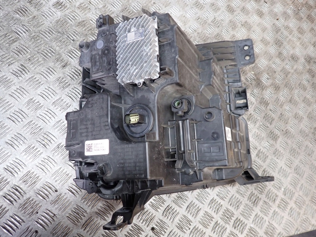 Lampa Prawa Przednia Przód kpl. LED Reflektor Chevrolet Silverado 2022 LIFT